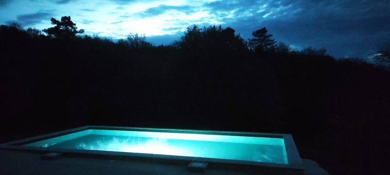 Le Four A Pain, Gite Avec Piscine Et Spa Proche Sarlat 马尔凯 外观 照片